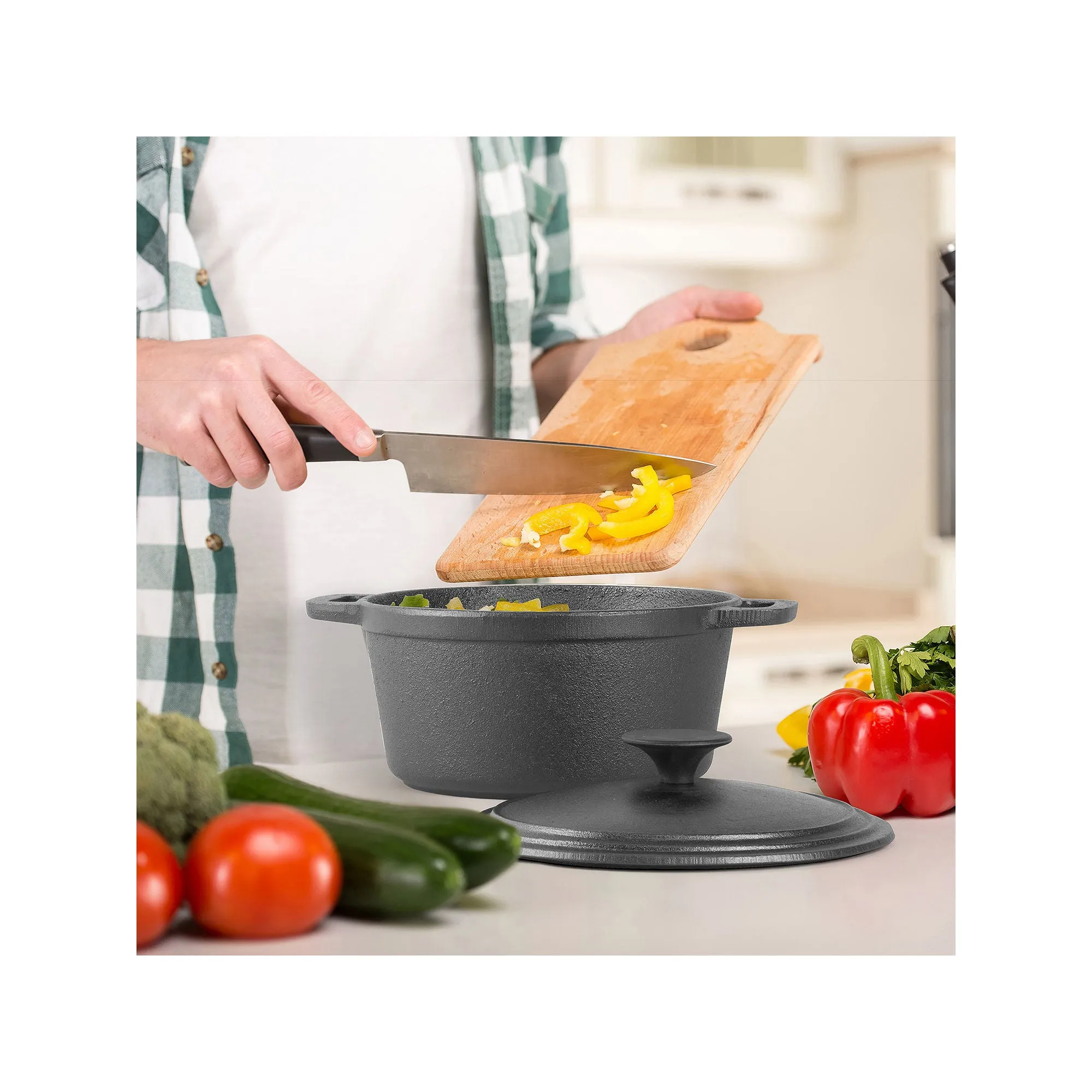 Commercial Chef 3.4 Quart Cast Iron Dutch Oven CHCI340 - BLACK ONE SIZE